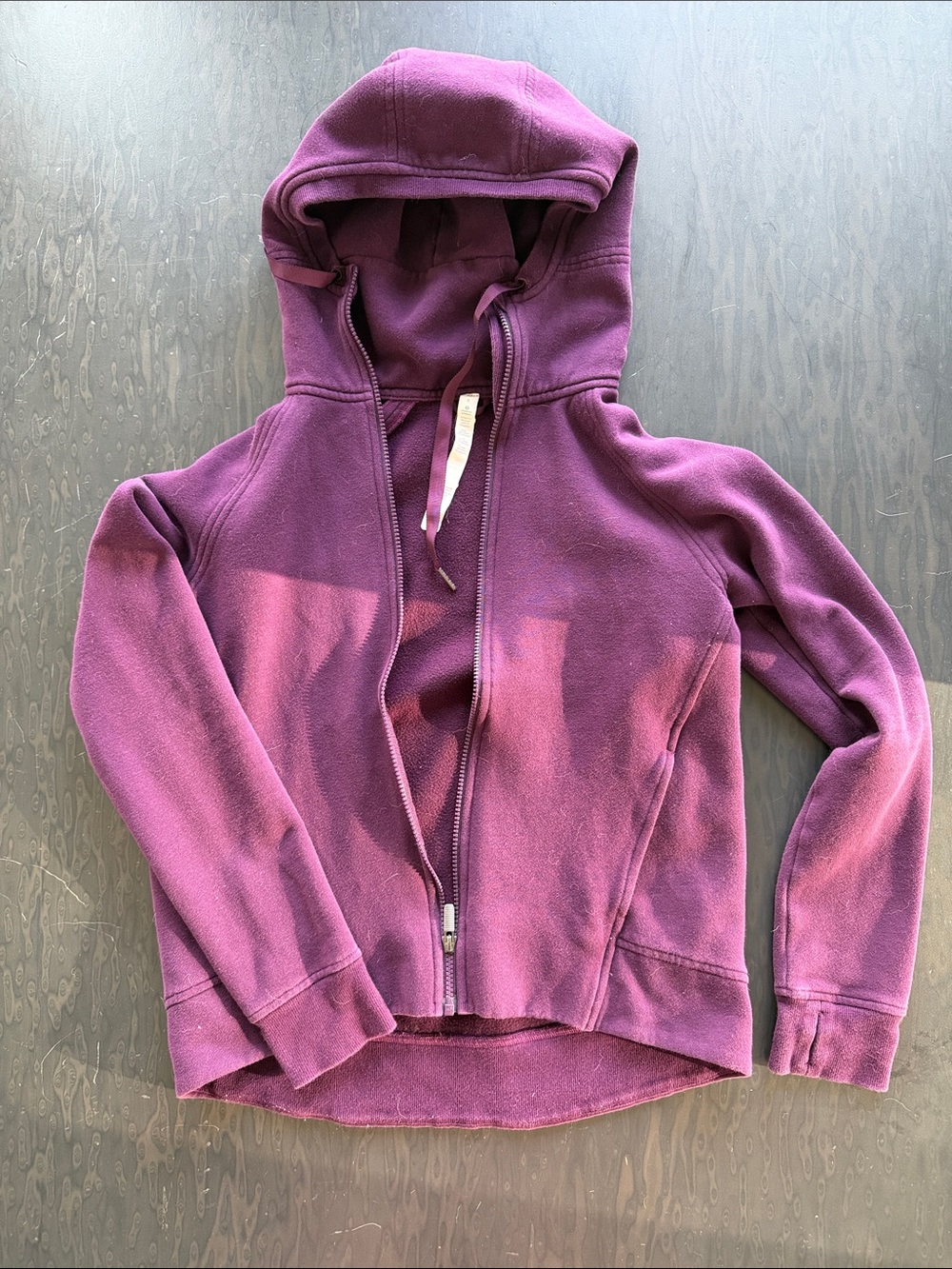 Lululemon ORIGINAL scuba hoodie - plum